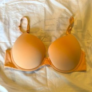 Aerie Coral Bra